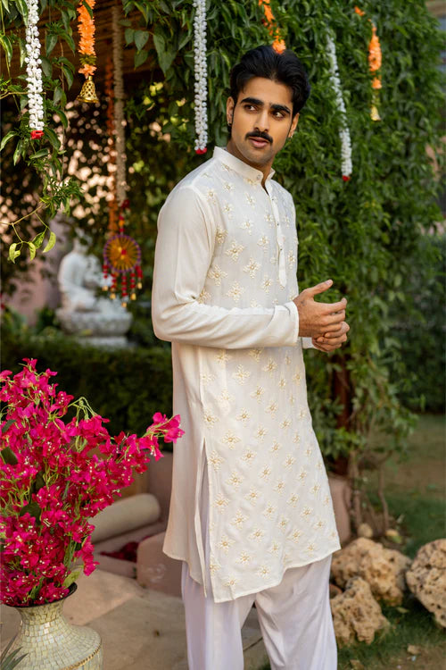 Luxury White Floral Embroidered Men’s Kurta - Ethnic