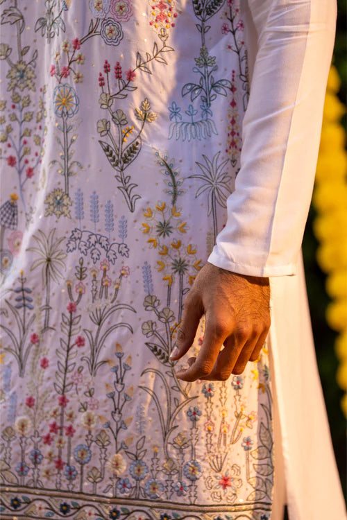 Royal White Floral Embroidery Men’s Festive Kurta - Ethnic